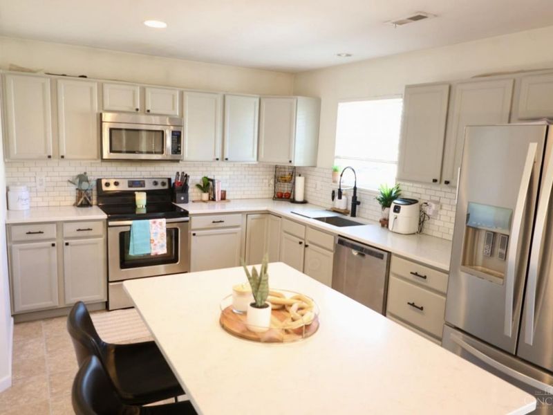 404 Sudbury Drive, Trenton, OH 45067 Photo 12