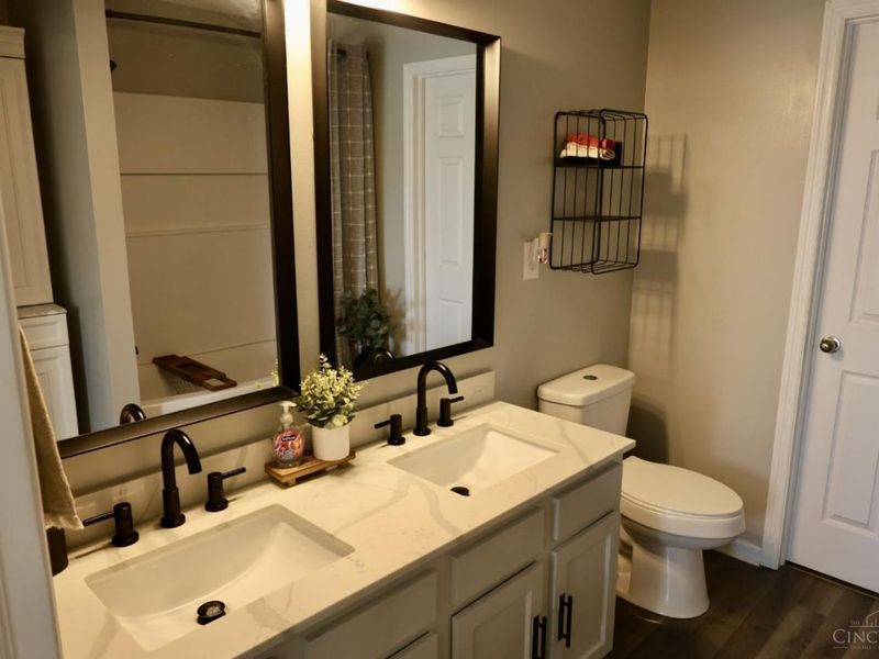 404 Sudbury Drive, Trenton, OH 45067 Photo 20