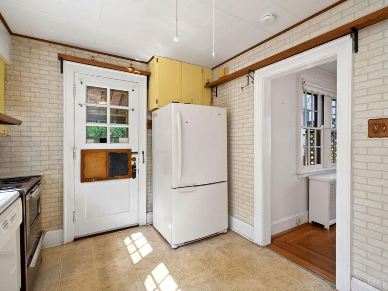 3817 Indianview Avenue, Mariemont, OH 45227 Photo 17