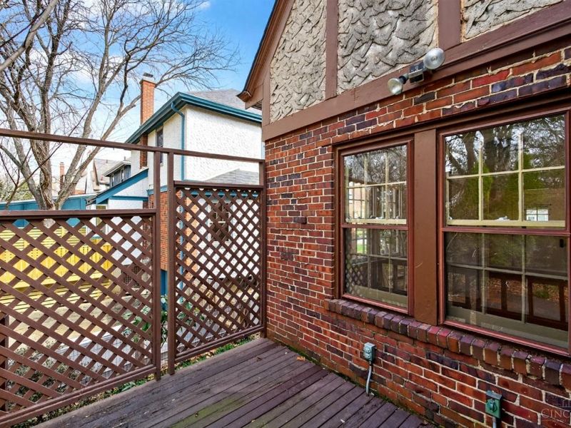 3817 Indianview Avenue, Mariemont, OH 45227 Photo 34