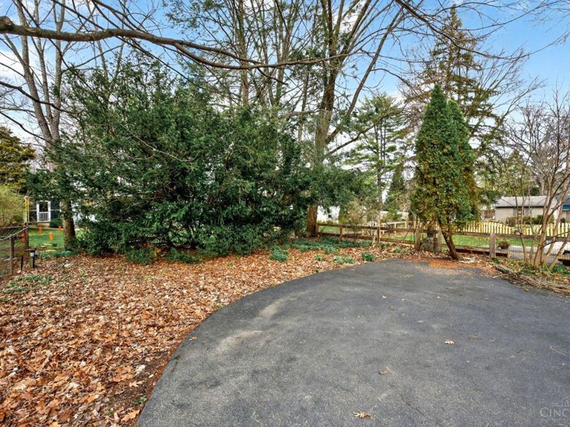 3817 Indianview Avenue, Mariemont, OH 45227 Photo 37