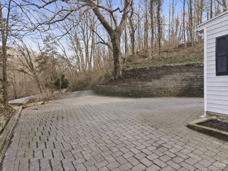 7061 Clough Pike, Anderson Twp, OH 45244 Photo 28