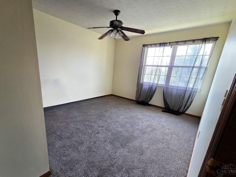 9296 Hare Drive, West Chester, OH 45069 Photo 11