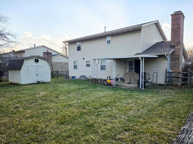 9296 Hare Drive, West Chester, OH 45069 Photo 2
