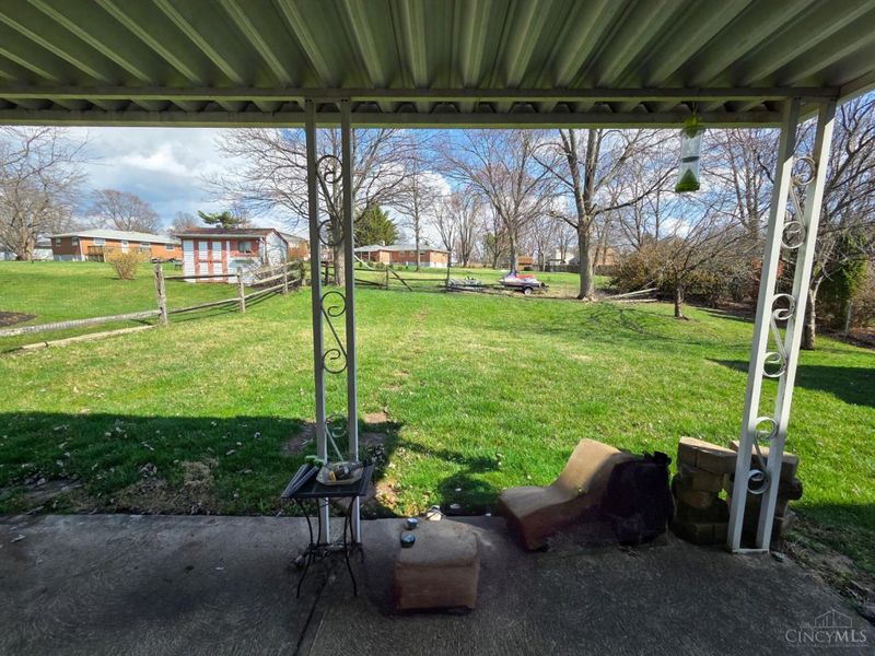 9296 Hare Drive, West Chester, OH 45069 Photo 5