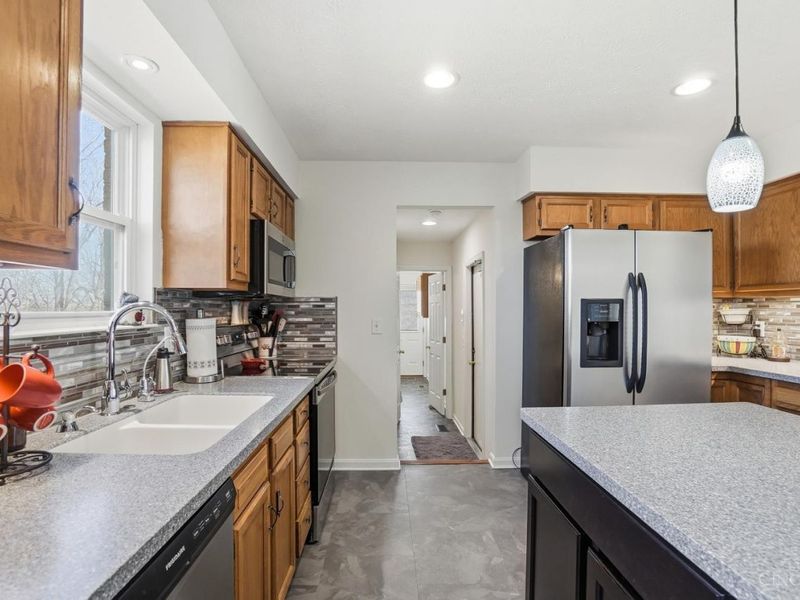 6927 Berry Blossom Court, Liberty Township, OH 45011 Photo 14