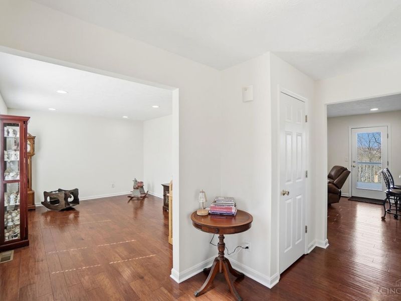 6927 Berry Blossom Court, Liberty Township, OH 45011 Photo 7