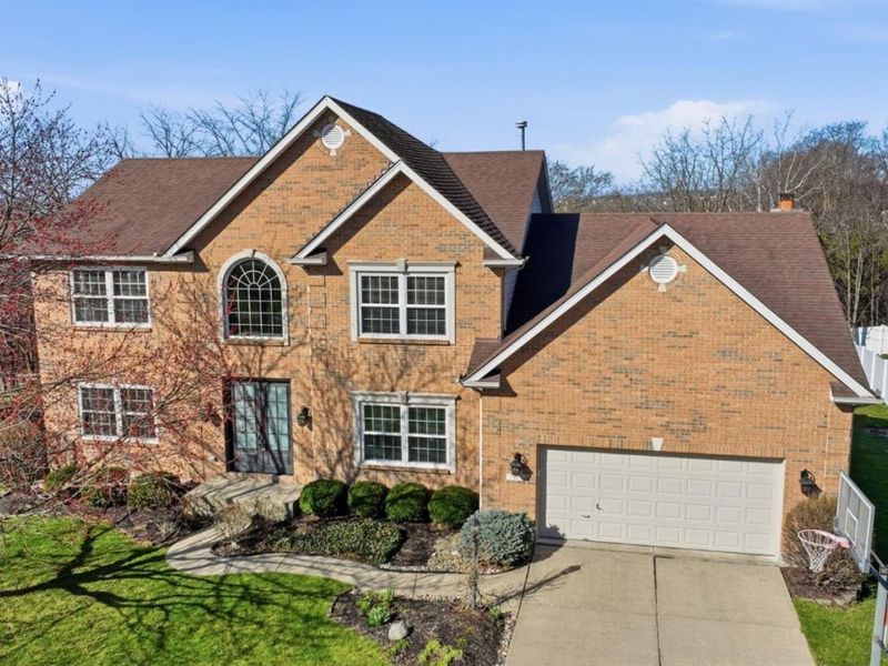 7527 Providence Woods Court, West Chester, OH 45069 Photo 2