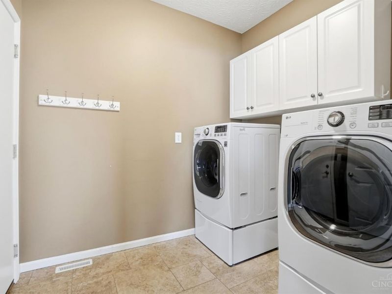 7527 Providence Woods Court, West Chester, OH 45069 Photo 38