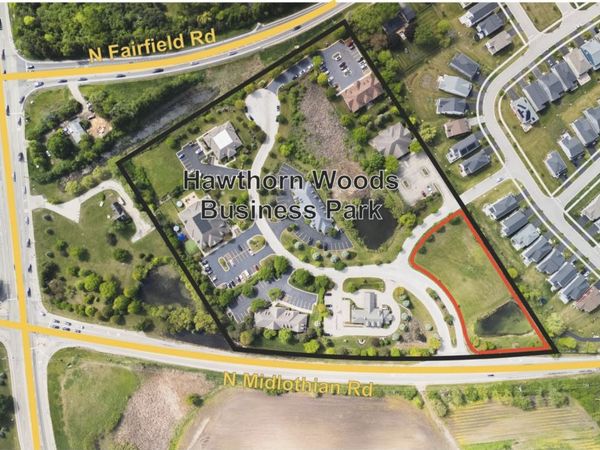 11 Executive Drive, Hawthorn Woods, IL 60047