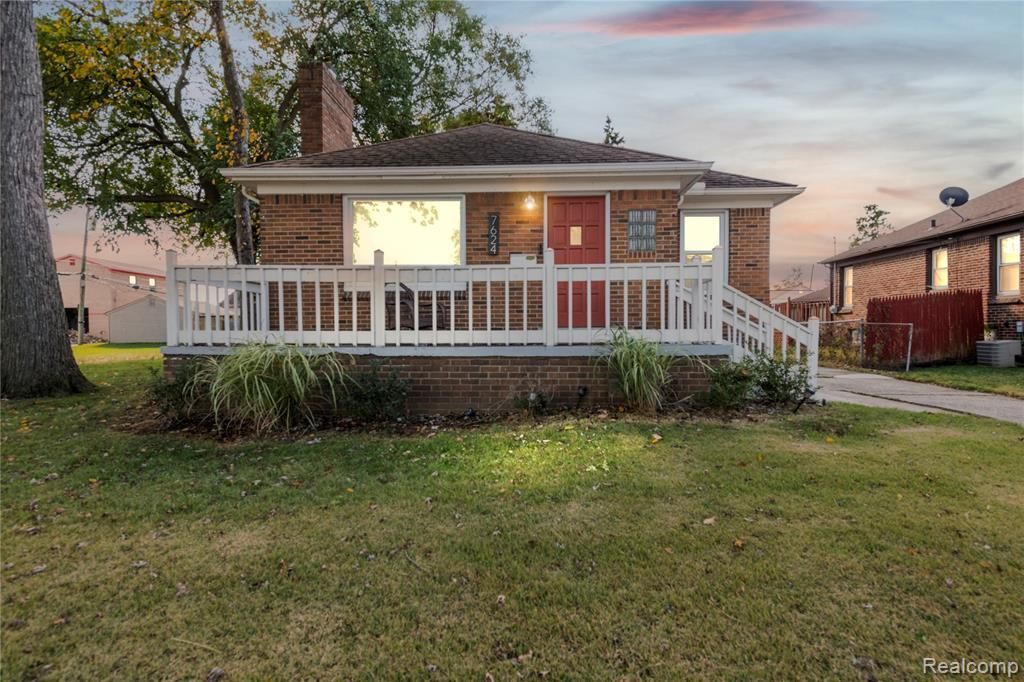 7624 Yacht Avenue, Warren, MI 48091 Main Photo