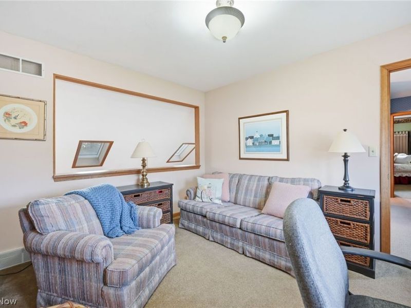 105 Ruth Avenue, Cortland, OH 44410 Photo 35