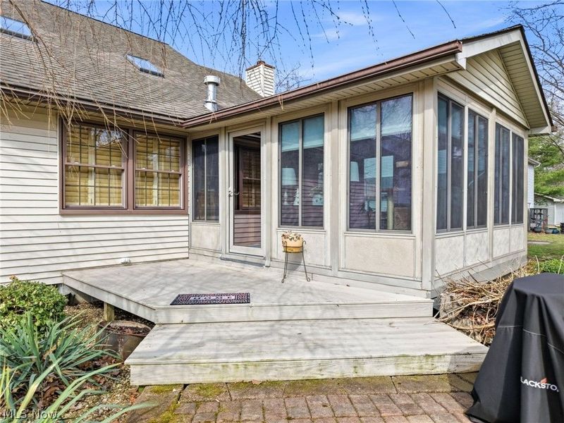 105 Ruth Avenue, Cortland, OH 44410 Photo 8