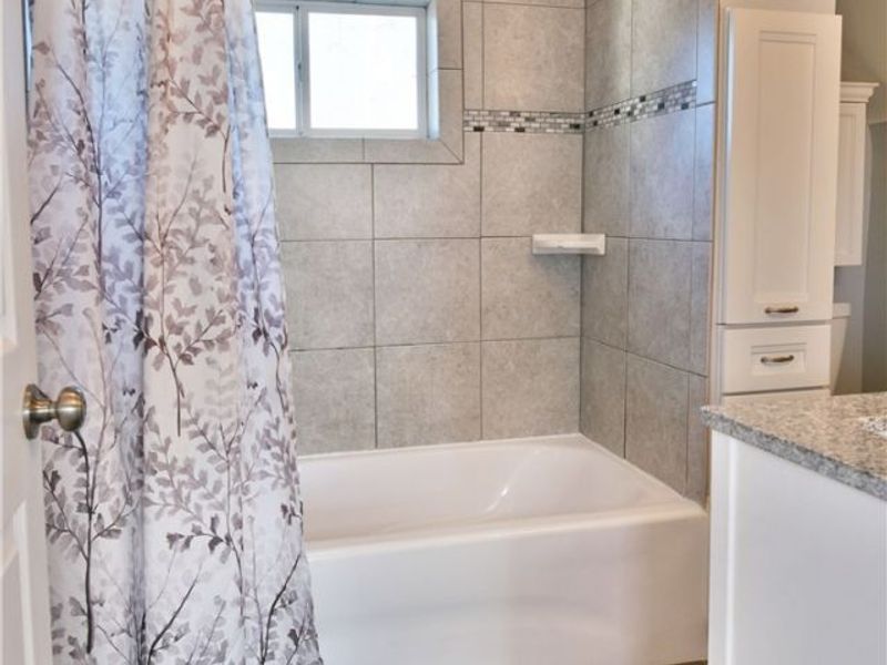 1525 Elm Road NE, Warren, OH 44483 Photo 27