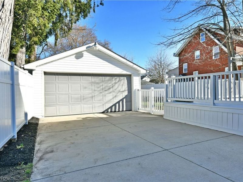 1525 Elm Road NE, Warren, OH 44483 Photo 6