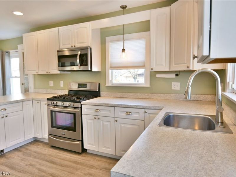 1525 Elm Road NE, Warren, OH 44483 Photo 8