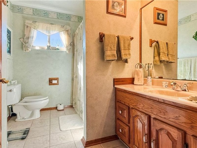 2978 Sandy Lake Road, Ravenna, OH 44266 Photo 16