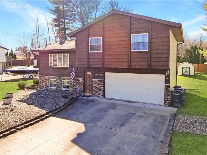 2978 Sandy Lake Road, Ravenna, OH 44266 Photo 3