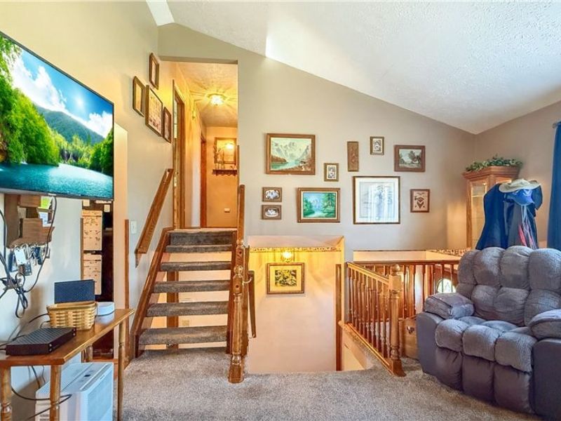 2978 Sandy Lake Road, Ravenna, OH 44266 Photo 7