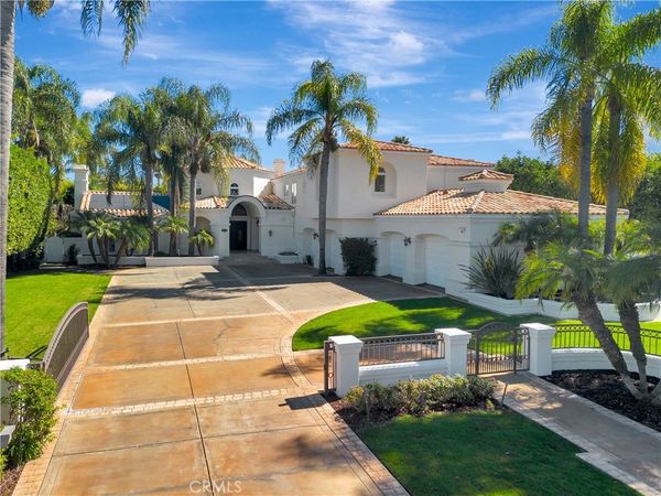 10762 Center Drive, Villa Park, CA 92861