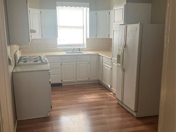 608 Freeburg , Belleville, IL 62220