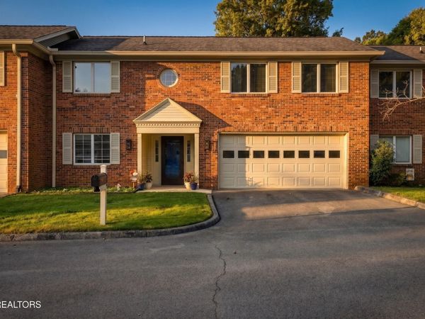 1003 Hardwick Drive, Maryville, TN 37803