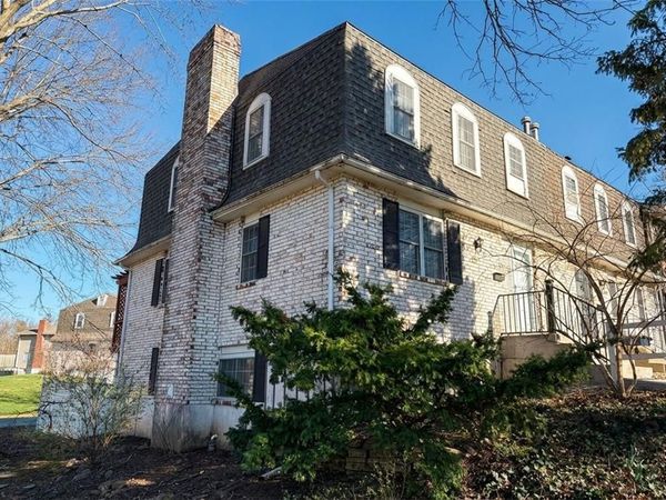 7137 NW Winter Avenue, Kansas City, MO 64152