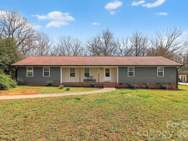 1103 White Oaks Circle, Monroe, NC 28112