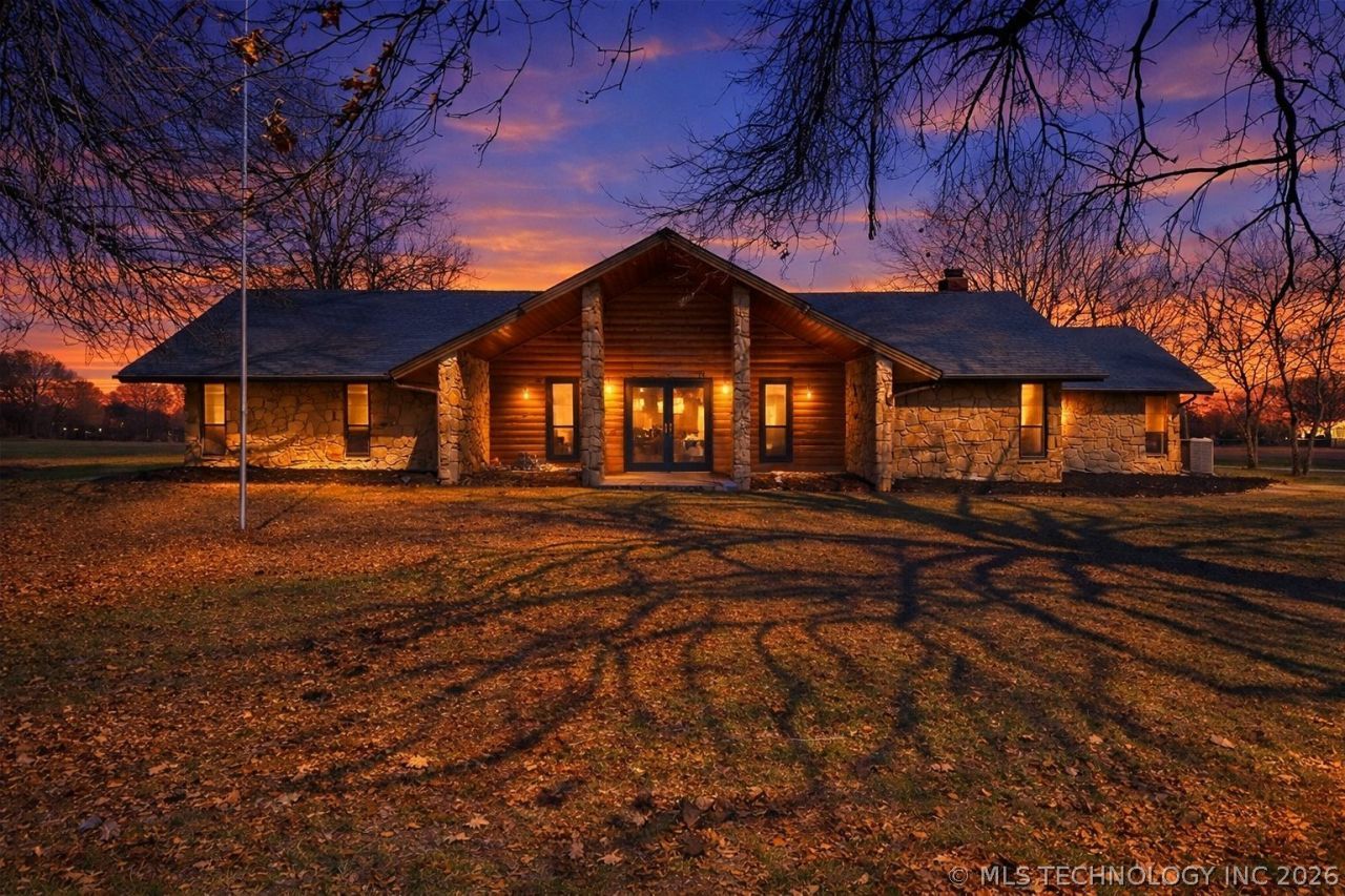 9211 N 155th East Avenue N, Owasso, OK 74055 Main Photo