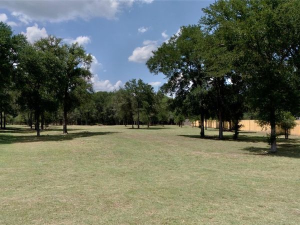 112 Creekwood TRL , Cedar Creek, TX 78612