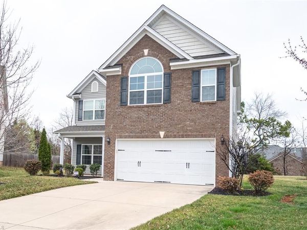 15 Harvest Oak Court, Greensboro, NC 27406