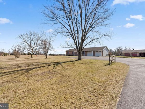 5470 BINO ROAD , GREENCASTLE, PA 17225