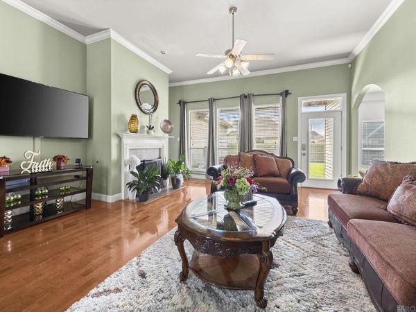 6142 Waterford Ln, Sorrento, LA 70778