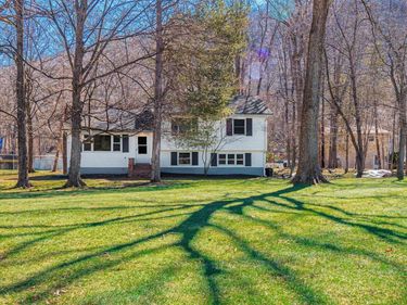 8 Adelaide Lane , Washingtonville, NY 10992