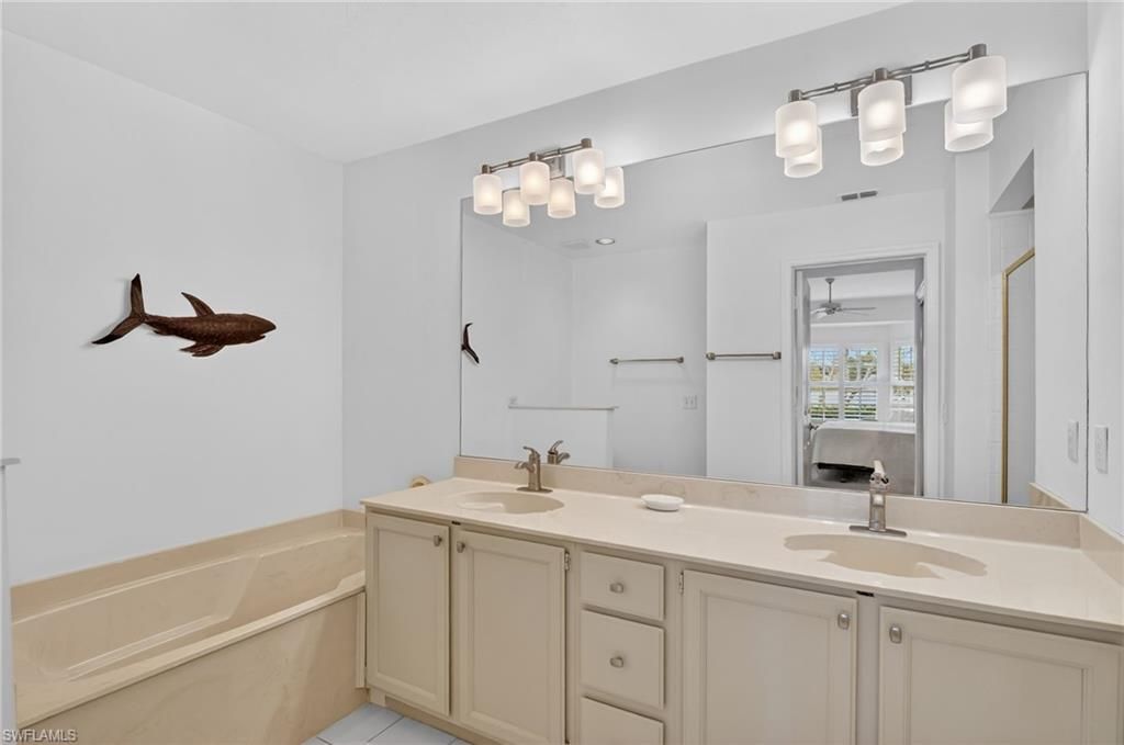 2827 Aintree Ln , Unit C102, Naples, FL 34112 Photo