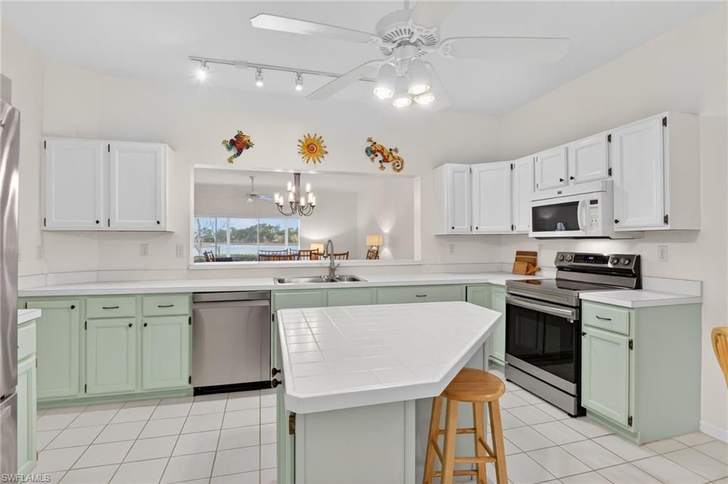 2827 Aintree Ln , Unit C102, Naples, FL 34112 Photo