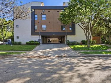 3930 Bowser Avenue, Unit 10, Dallas, TX 75219