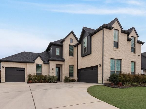 7108 Woodside Drive, Argyle, TX 76226