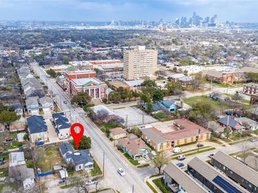1001 Sunset Avenue, Dallas, TX 75208