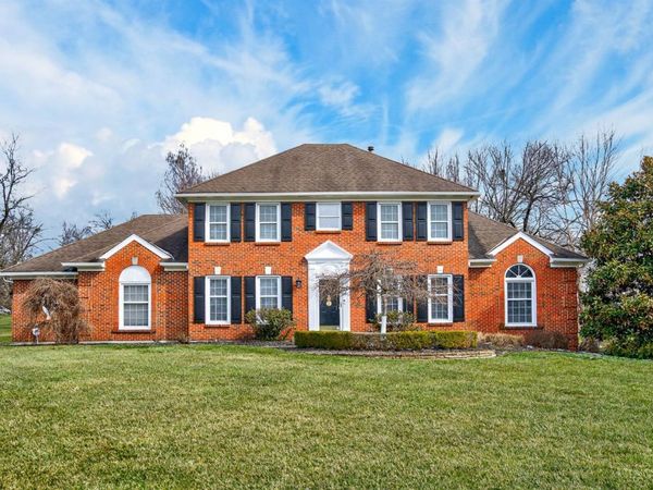 818 FoxValley Court, Anderson Twp, OH 45230