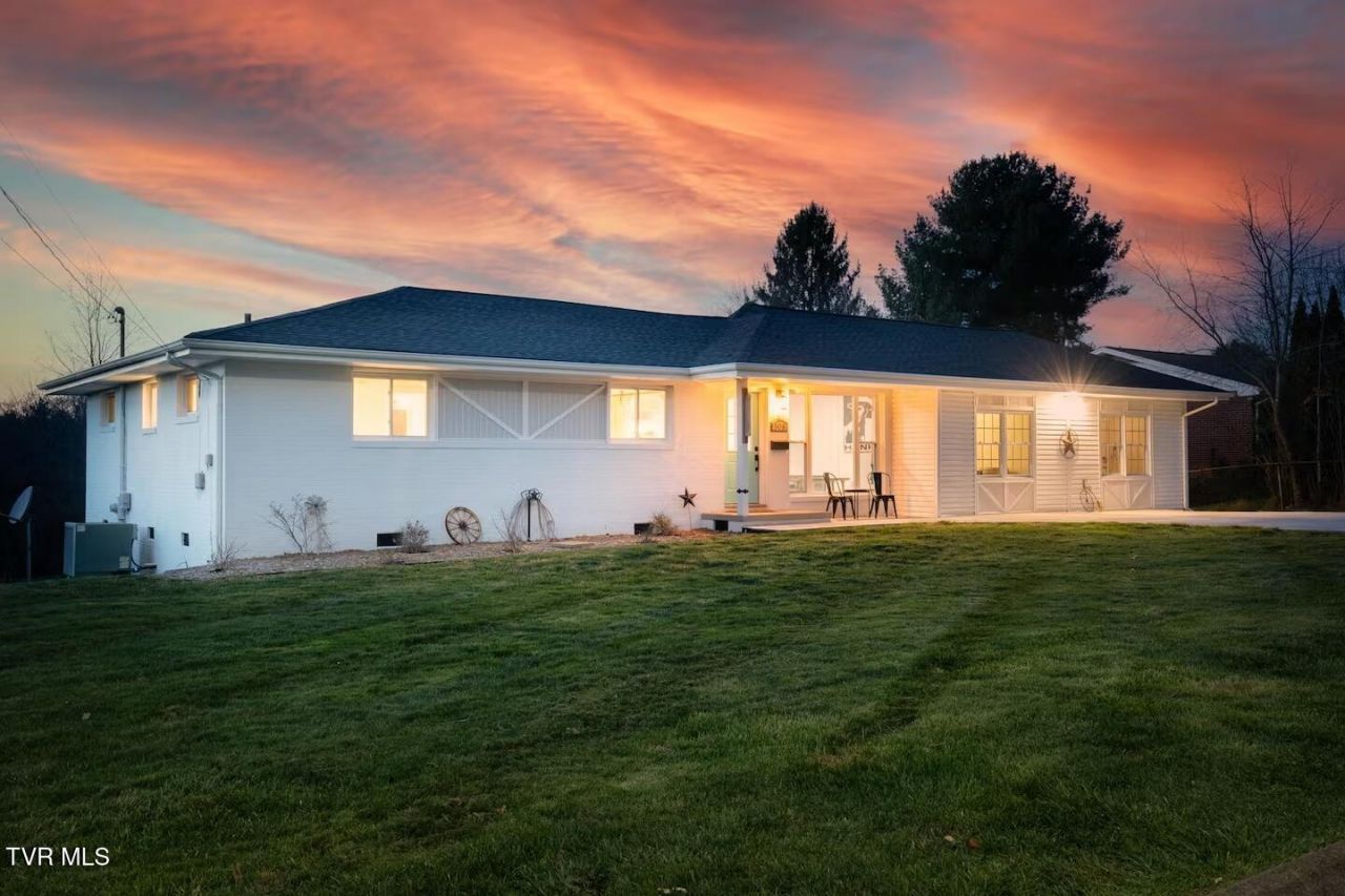 508 Woodhaven Drive, Johnson City, TN 37604 Main Photo