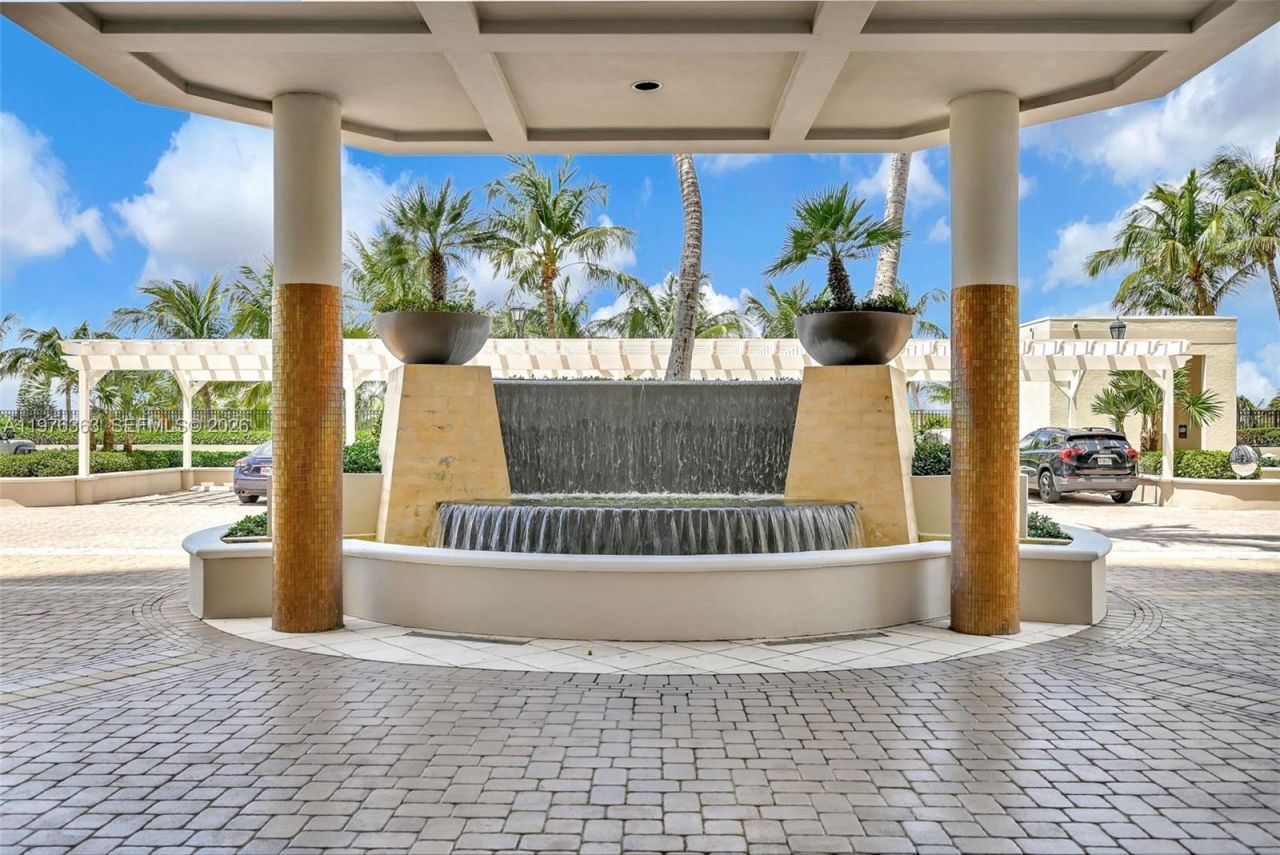 2700 N Ocean Dr, Unit 902B, Singer Island, FL 33404 Photo