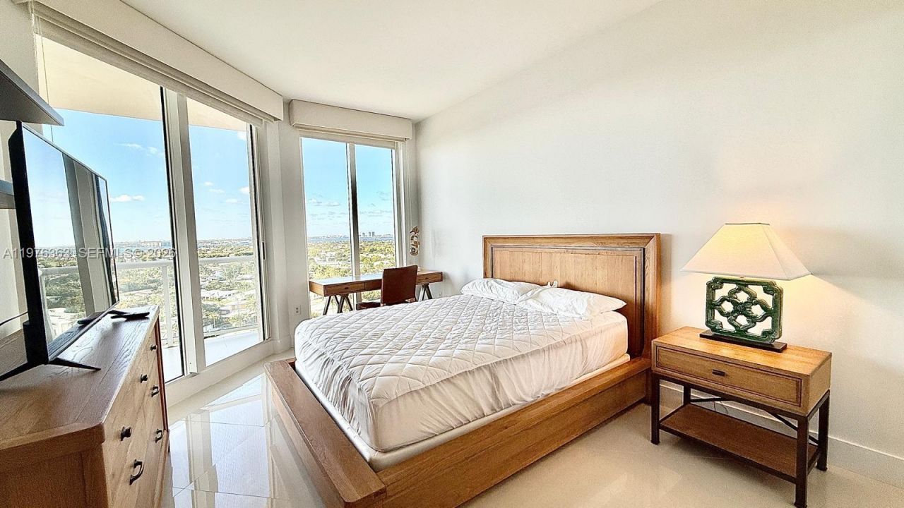 2700 N Ocean Dr , Unit 902B, Singer Island, FL 33404 Photo