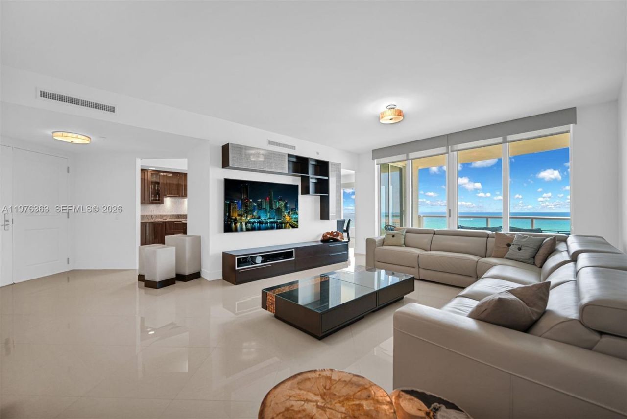 2700 N Ocean Dr, Unit 902B, Singer Island, FL 33404 Photo