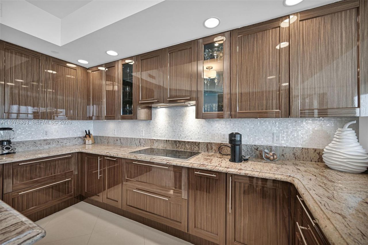 2700 N Ocean Dr, Unit 902B, Singer Island, FL 33404 Photo