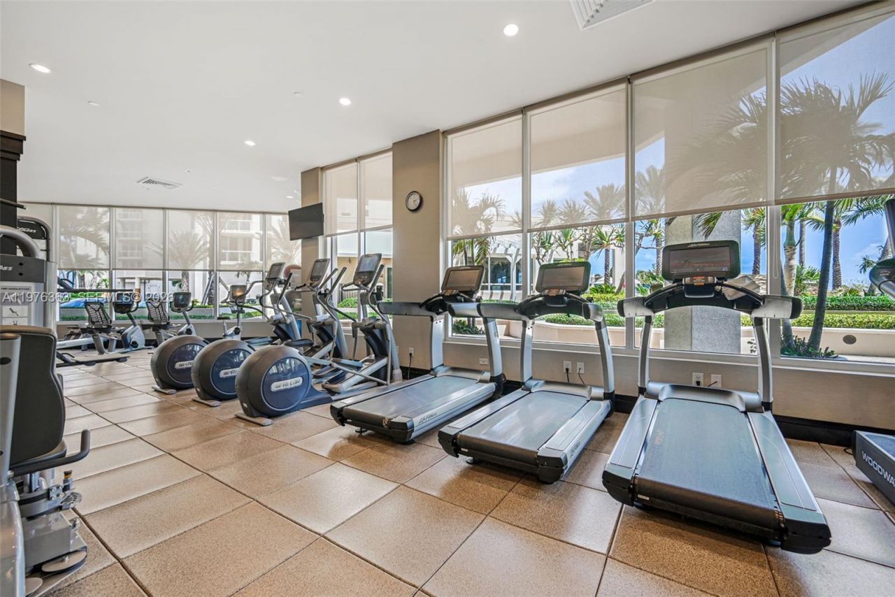 2700 N Ocean Dr, Unit 902B, Singer Island, FL 33404 Photo