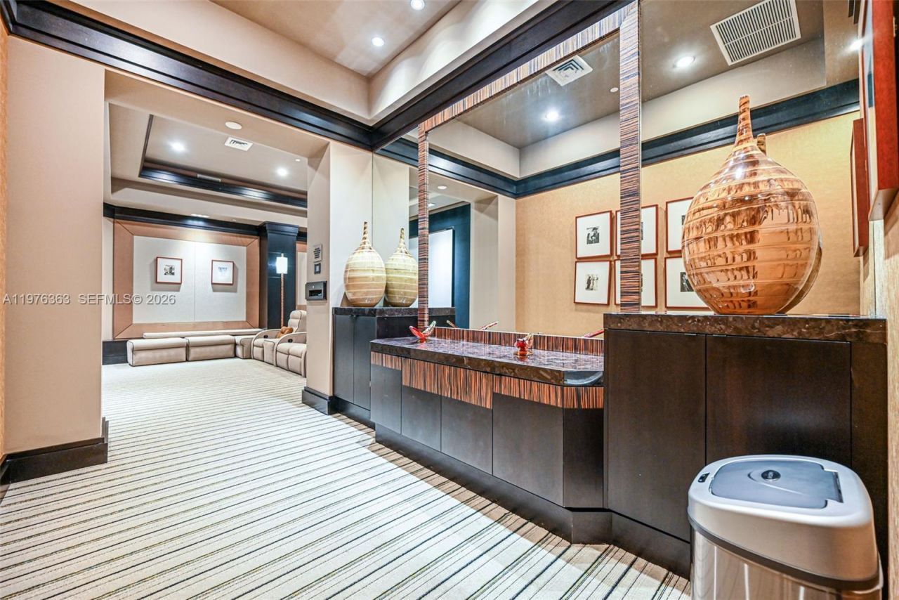 2700 N Ocean Dr, Unit 902B, Singer Island, FL 33404 Photo