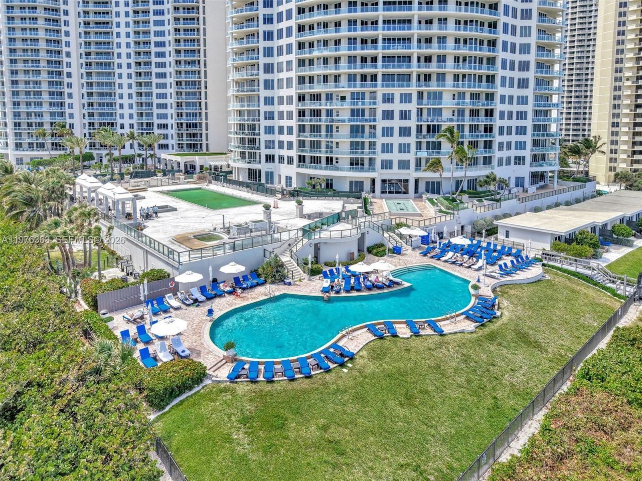 2700 N Ocean Dr, Unit 902B, Singer Island, FL 33404 Photo