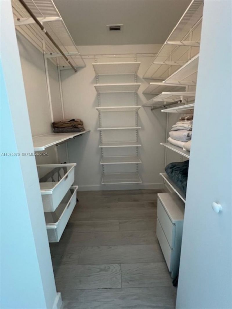 501 NE 31st St, Unit 1606, Miami, FL 33137 Photo