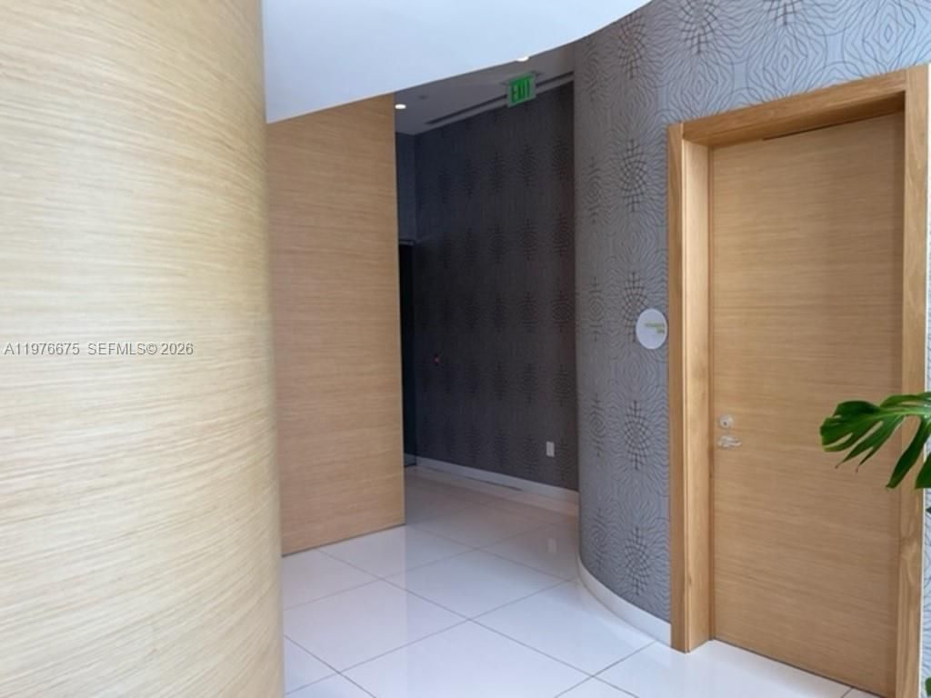 501 NE 31st St, Unit 1606, Miami, FL 33137 Photo